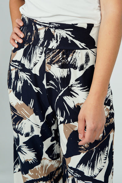 Beechers Brook Leaf Print Fold Over Cropped Pants - Navy - Womens Pants - Fairweather