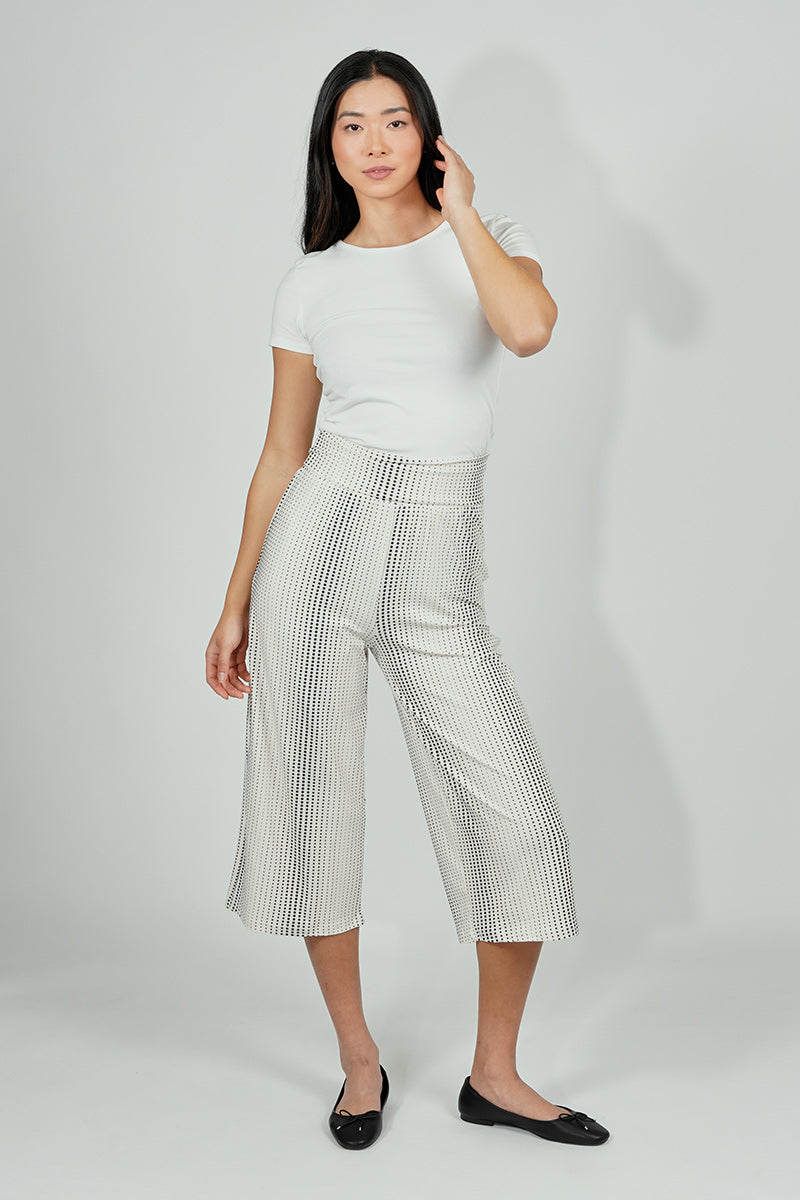 Beechers Brook Dotted Pattern Fold Over Cropped Pants - White - Womens Pants - Fairweather