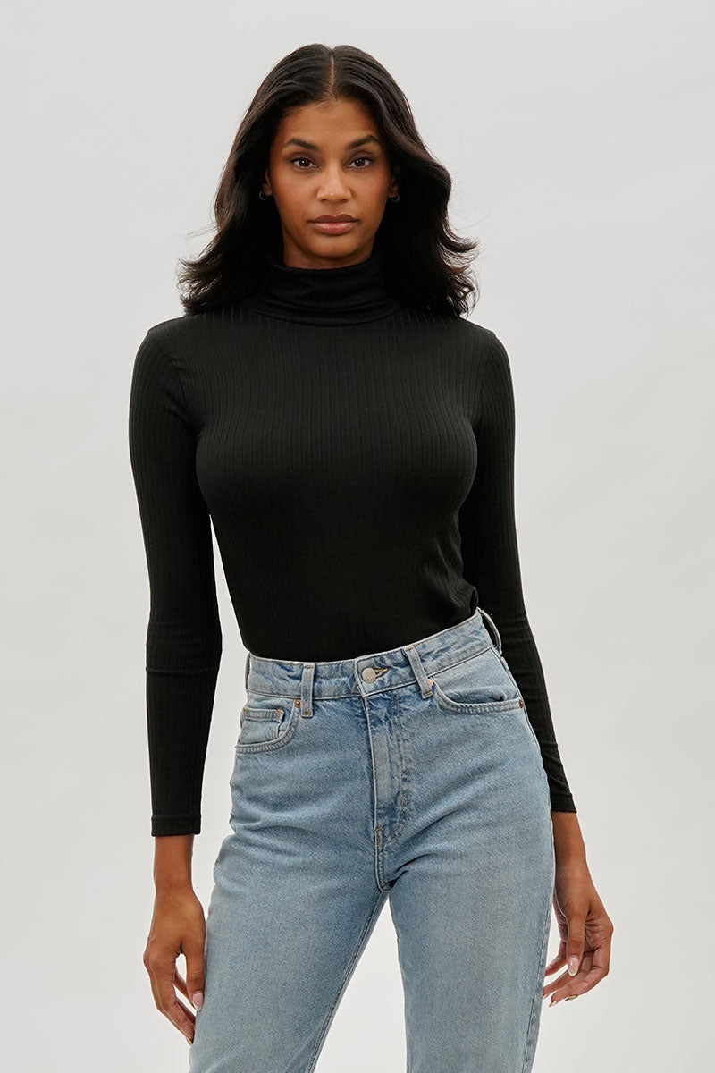 Majora Long Sleeve Turtleneck Pullover Sweater - Black - Womens Tees & Tank Tops - Fairweather