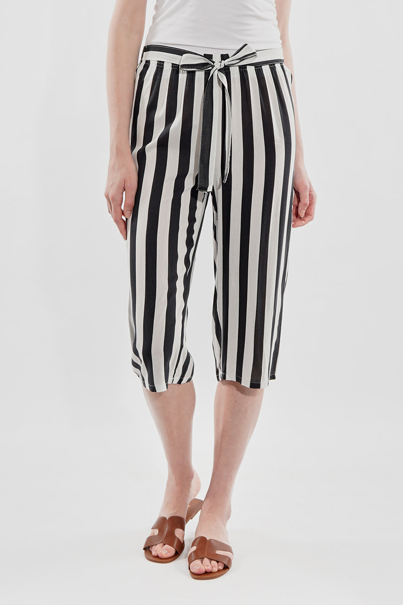 Stylexchange Striped Belted Culotte Pants - Black