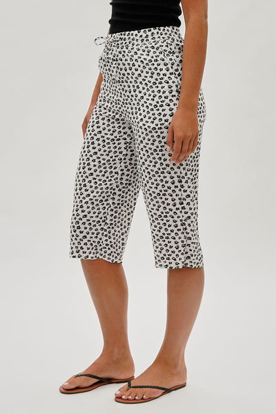 International INC Company Floral Tie Waist Capris - White - Womens Shorts & Capris - Fairweather