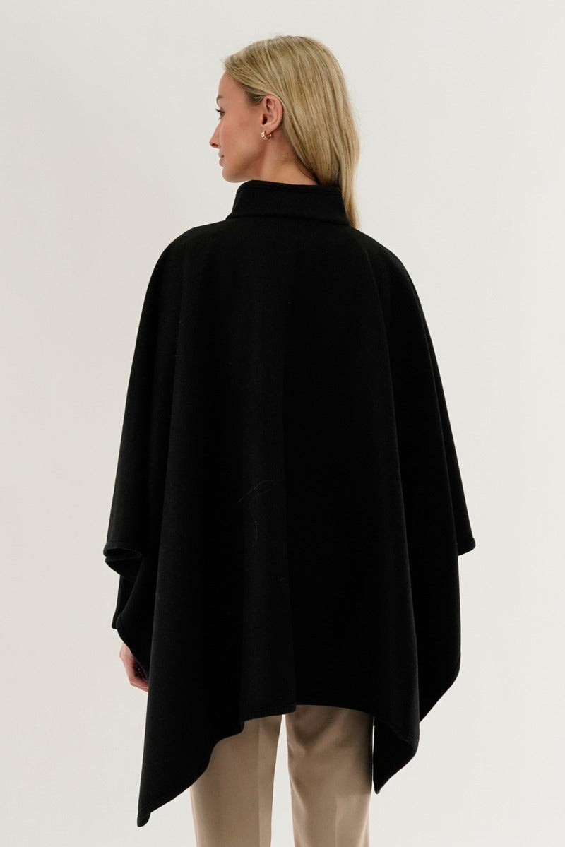 Canada Weather Gear Basic Poncho - White - Womens Ponchos - Fairweather