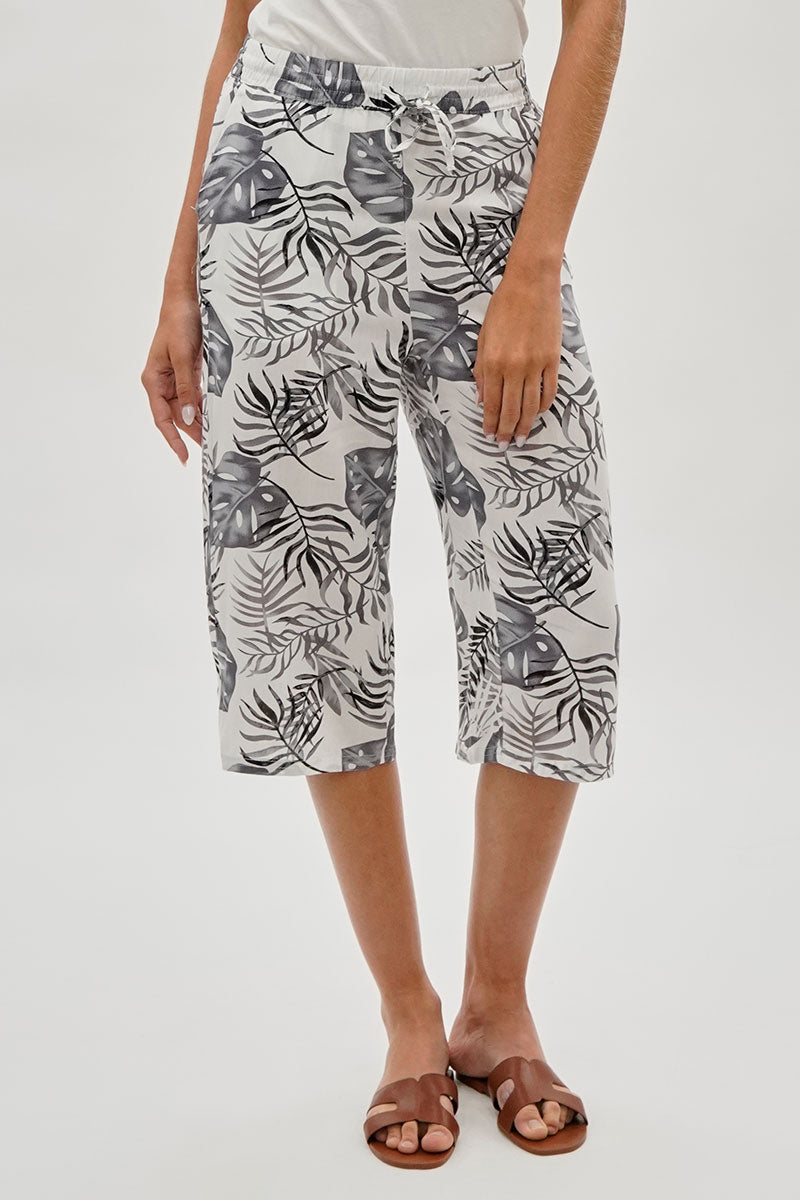 International INC Company Leaf Print Cropped Pants - White - Womens Pants - Fairweather