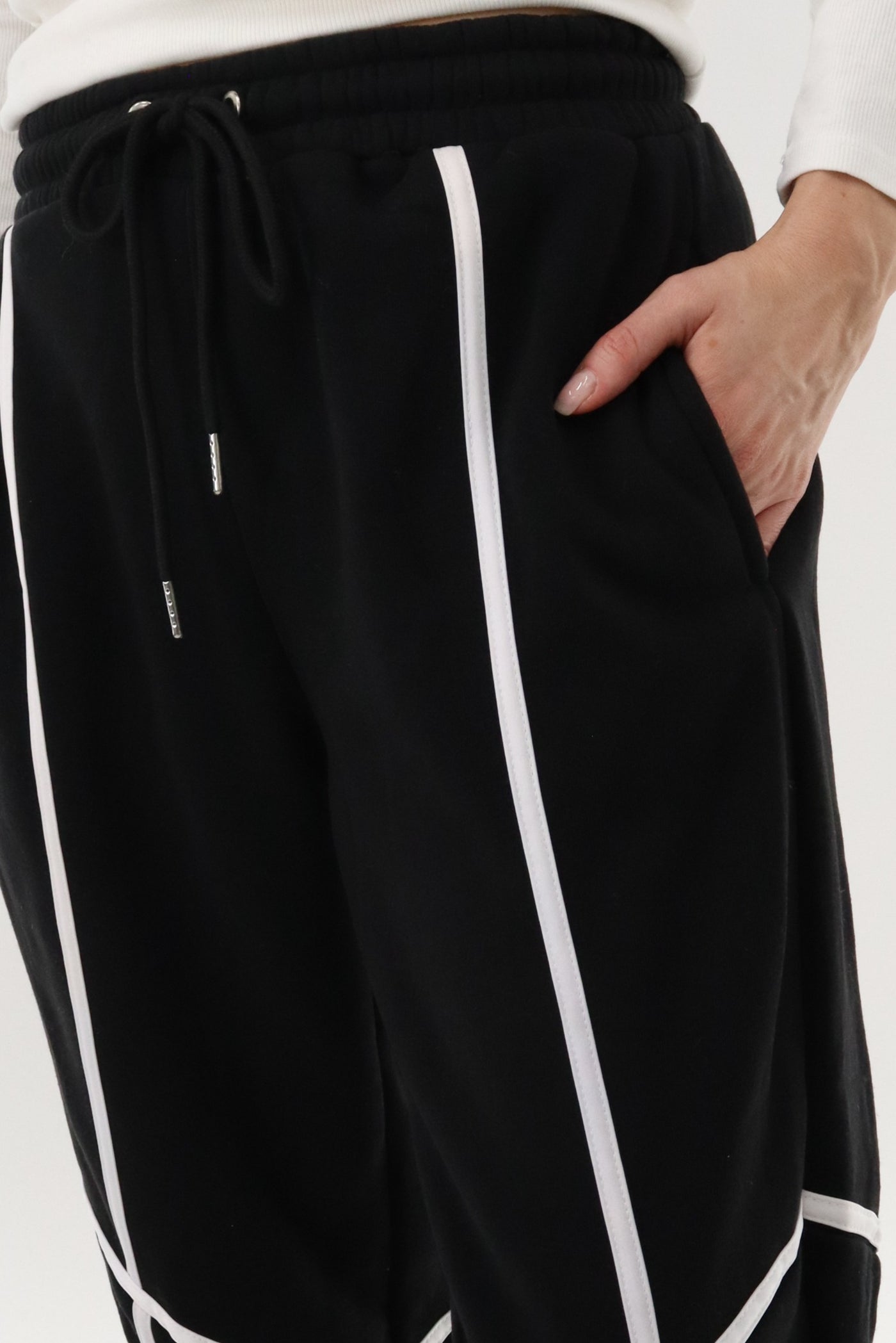 New Look Fleece Joggers - Black - Womens Joggers & Sweatpants - Fairweather