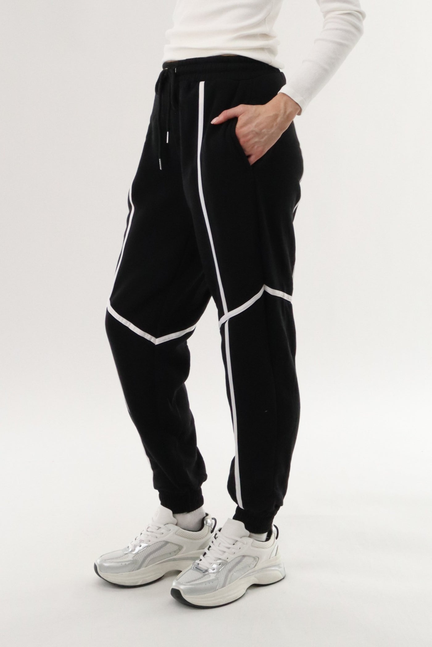 New Look Fleece Joggers - Black - Womens Joggers & Sweatpants - Fairweather